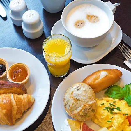 Continental Frankfurt Hotel 3*
