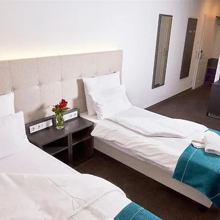 The Monument Hotel, Western Signature Collection 3*