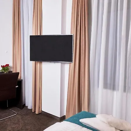The Monument Hotel, Western Signature Collection 3*