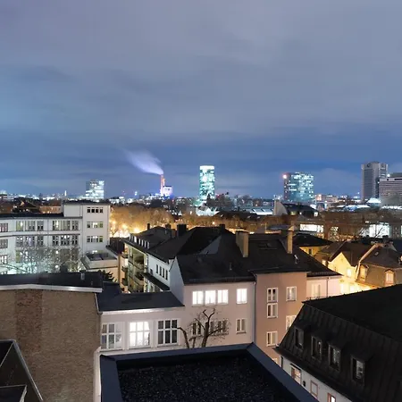 Studiohouse Frankfurt شقة فندقية