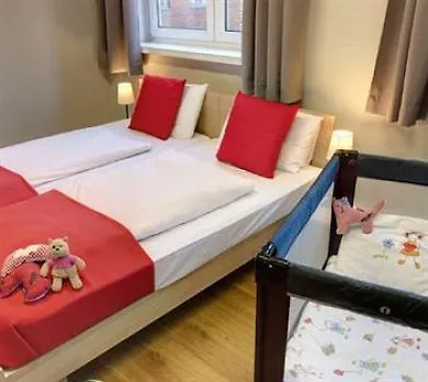 Meininger Frankfurt/main Messe Hotell 3*