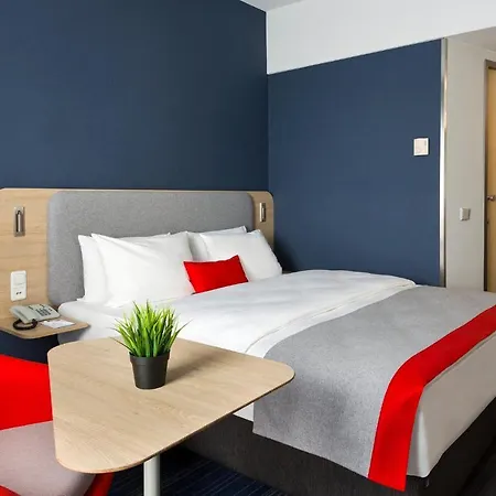 Express Frankfurt Messe By Ihg Отель