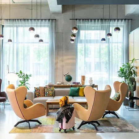 Moxy Frankfurt Airport Hotel Frankfurt am Main