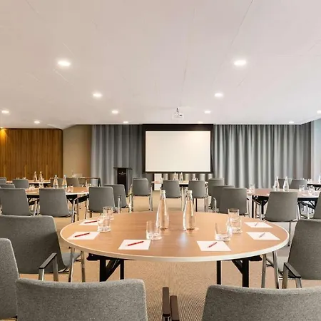 فندق Nh Collection Frankfurt Spin Tower