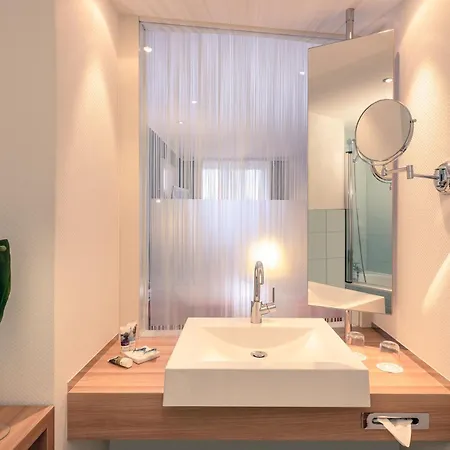 Mercure Residenz Frankfurt Messe 4* Frankfurt nad Mohanem