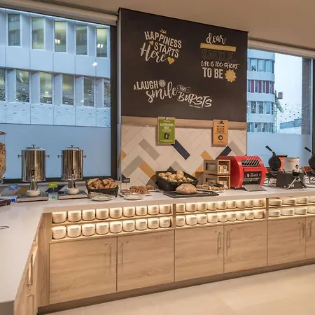 Hampton By Hilton Frankfurt Airport Φραγκφούρτη