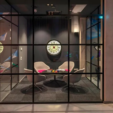 Moxy Frankfurt Airport Frankfurt am Main