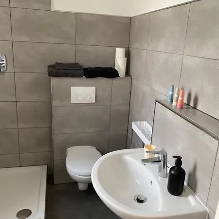 Westend-residenz מלון דירות