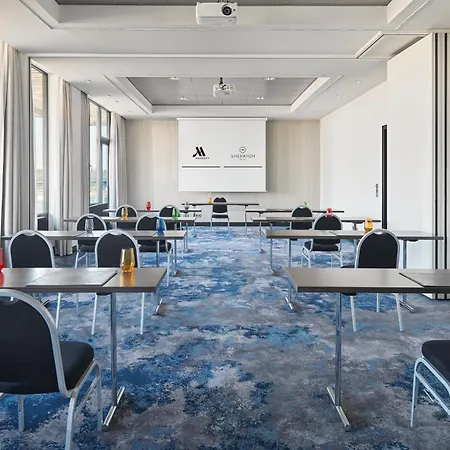 Frankfurt Airport Marriott 5* פרנקפורט