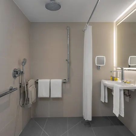 Frankfurt Airport Marriott 5* פרנקפורט