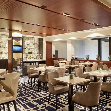 The Westin Grand Frankfurt Szálloda 5*