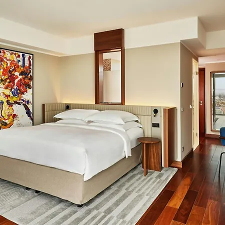 Hotel Jw Marriott Frankfurt 5*
