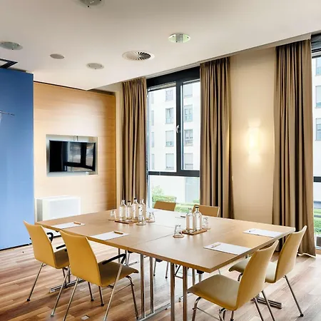 Western Welcome Frankfurt Otel 4*