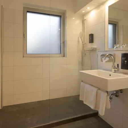 Hotel Turm 4*