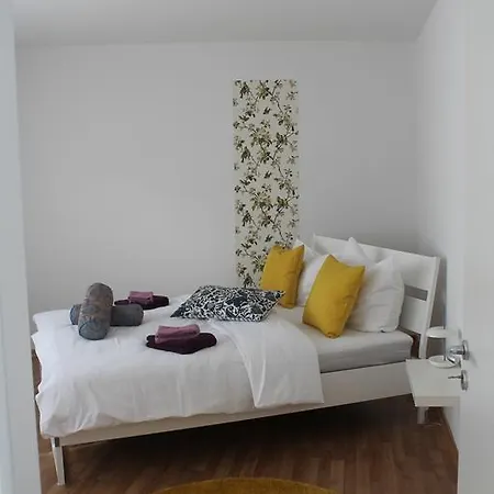 My Place Mit Frühstückspaket - With Breakfastbox 3*