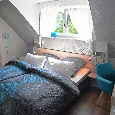 Frankfurt Bed & Breakfast 2*