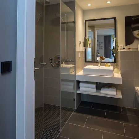 Capri By Fraser, Frankfurt Hotel 4*