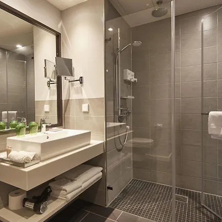 Hotel Capri By Fraser, Frankfurt 4*