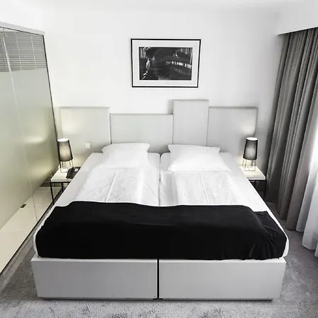 Hotell Pearl Design - Frankfurt