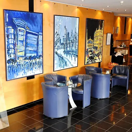 Otel Plaza & Living Frankfurt 3*
