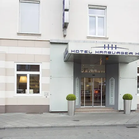 Hamburger Hof מלון 3*