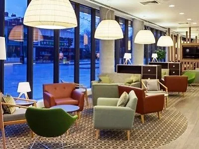 Hampton By Hilton Frankfurt Airport Ξενοδοχείο 3*