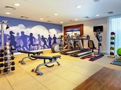 Hampton By Hilton Frankfurt Airport Ξενοδοχείο 3*