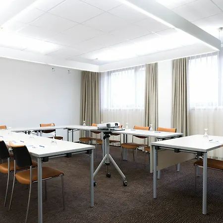 Novotel Frankfurt Ξενοδοχείο 4*