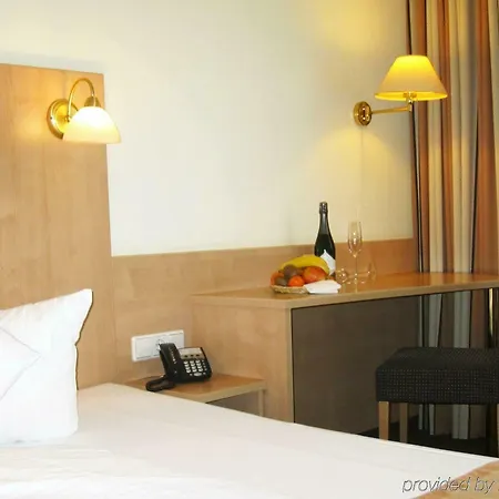Frankfurt 3* Frankfurt am Main