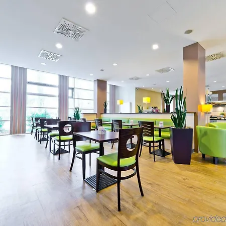 Express Frankfurt Messe By Ihg Франкфурт-на-Майне