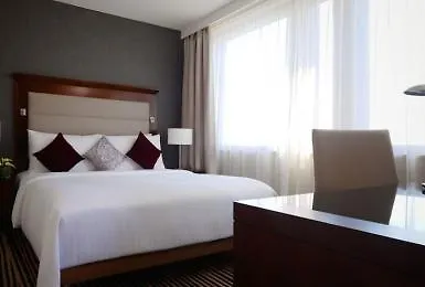 Moxy Frankfurt Airport Hotel Frankfurt am Main