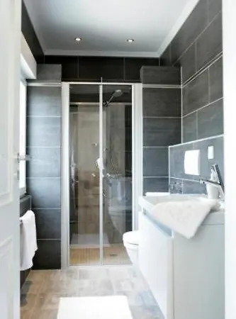 Apartahotel Sopolitan Suites