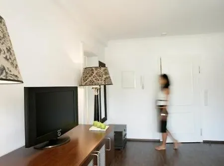 Sopolitan Suites Apartahotel 4*