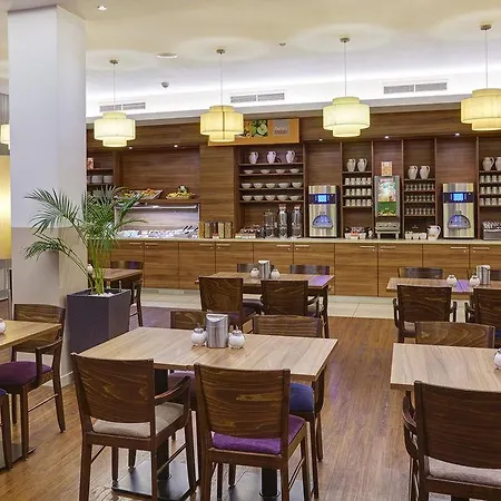 Express Frankfurt Hauptbahnhof Hotel 3*