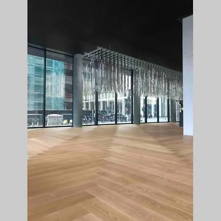 Luxury Skyscraper Apartment With Skyline View Frankfurt am Main