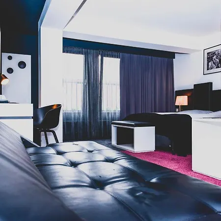 Otel Bliss 4*