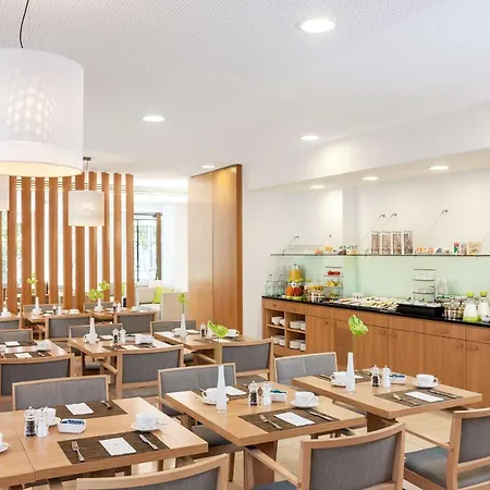 Nh Frankfurt Messe Otel 4*
