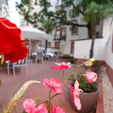 Otel Oriental & Restaurant