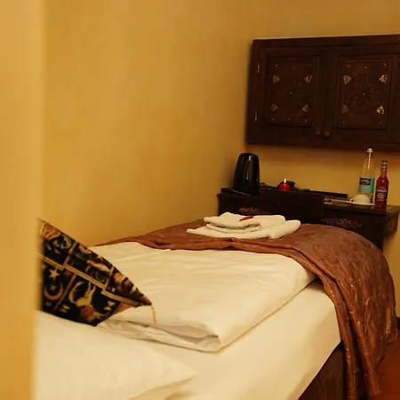 Oriental & Restaurant Otel