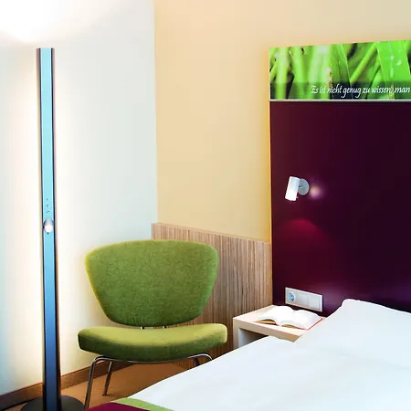 Hotel Mövenpick 4*