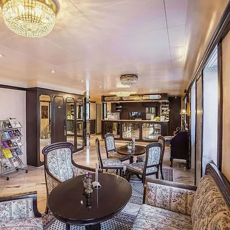 Westend An Der Messe Отель 4*