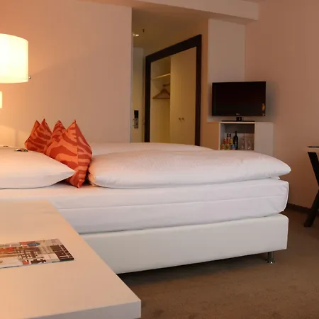 Hotel Relexa Frankfurt nad Mohanem