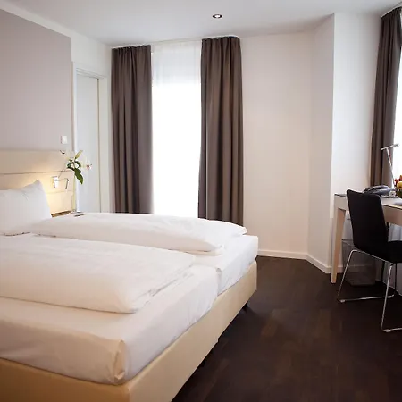 Manhattan Hotel Frankfurt am Main