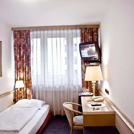 Hotel Adler Frankfurt Frankfurt nad Mohanem