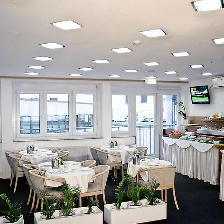 Hotel Adler Frankfurt Frankfurt nad Mohanem