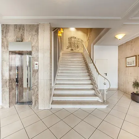 Continental Frankfurt 3* Франкфурт-на-Майне