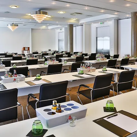 Hotel Frankfurt Messe Affiliated By Meliá 4*