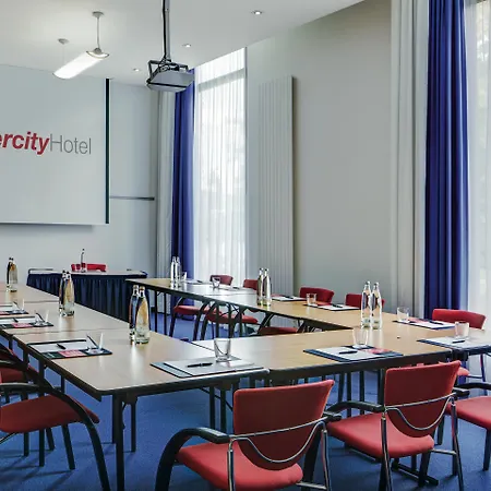 Intercityhotel Frankfurt Airport Hotell 4*
