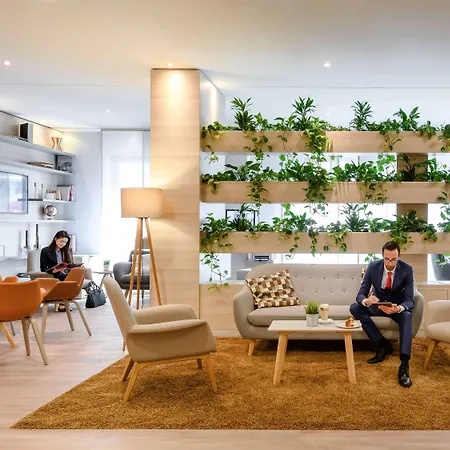 Novotel Frankfurt Szálloda 4*