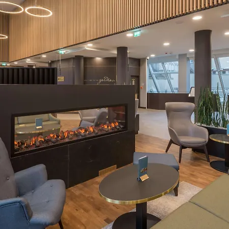 Hilton Garden Frankfurt Centre Hotell 4*